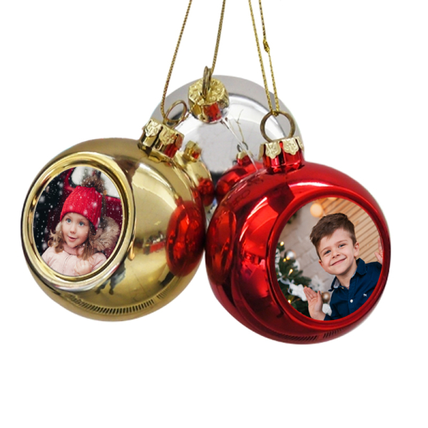 Gouden kerstbal gepersonaliseerd met foto Gouden kerstbal gepersonaliseerd met foto