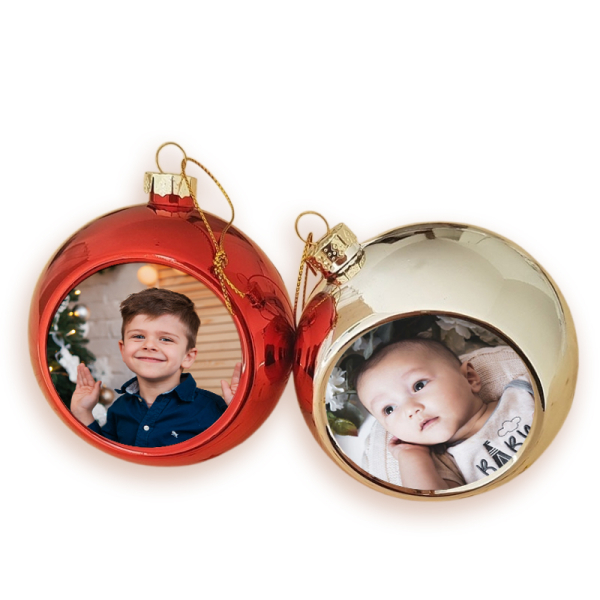 Rode kerstbal gepersonaliseerd met uw foto Rode kerstbal gepersonaliseerd met uw foto