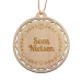 Houten kerstbal gepersonaliseerd met kerstkrans