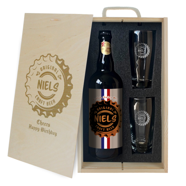 Bierpakket personaliseren - Fles en glazen - Bierdop design