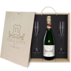 Champagne pakket met glazen - Monogram gravure Champagne pakket met glazen - Monogram gravure