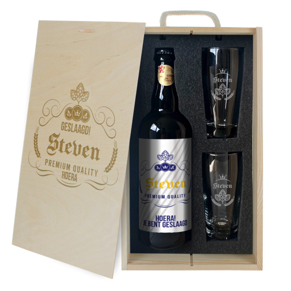 Bierpakket graveren - Fles en glazen - Label design - Gepersonaliseerde fles, glazen en houten kist