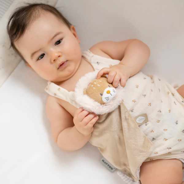 Mini-knuffel Ernest de leeuw, geborduurd