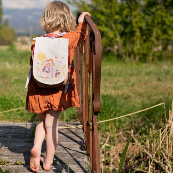Kinderrugzak geborduurd met naam en stepmotief