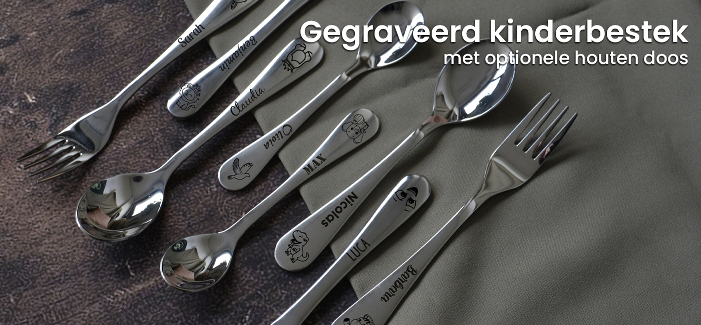 Gegraveerd kinderbestek